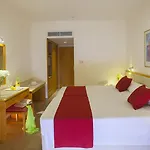 Hotel Queens Bay Kissonerga