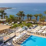 Queens Bay Ξενοδοχείο 4*