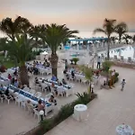 Queens Bay Hotel