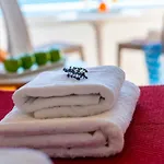 Hotel Queens Bay 4*