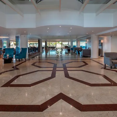 Queens Bay Kissonerga