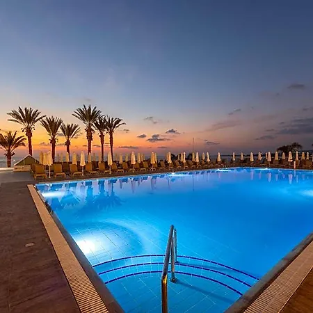 Hotel Queens Bay Kissonerga