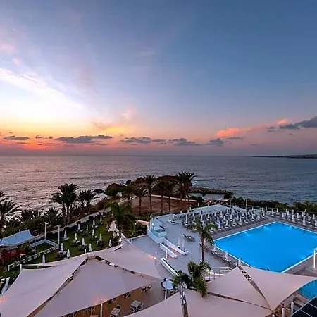 Queens Bay Киссонерга