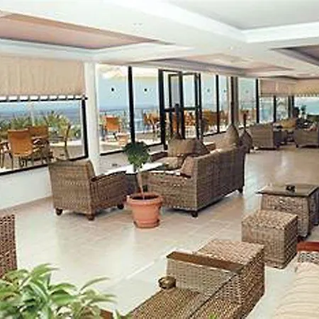 Queens Bay Kissonerga