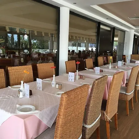 Hotel Queens Bay Kissonerga