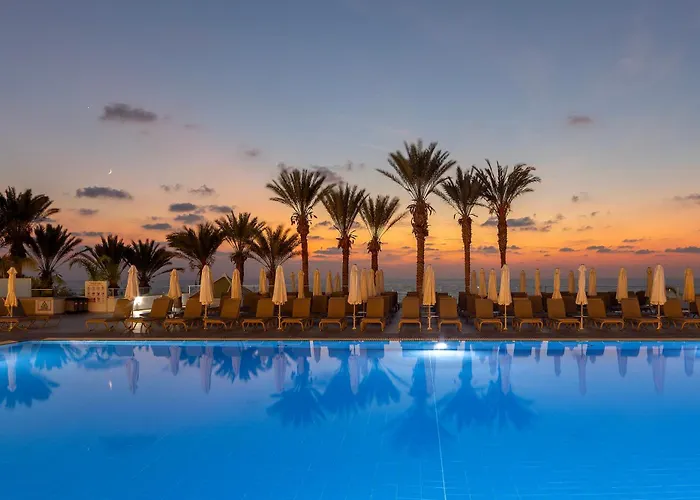 Szálloda Queens Bay