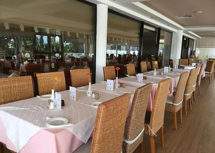 Hotel Queens Bay Kissonerga